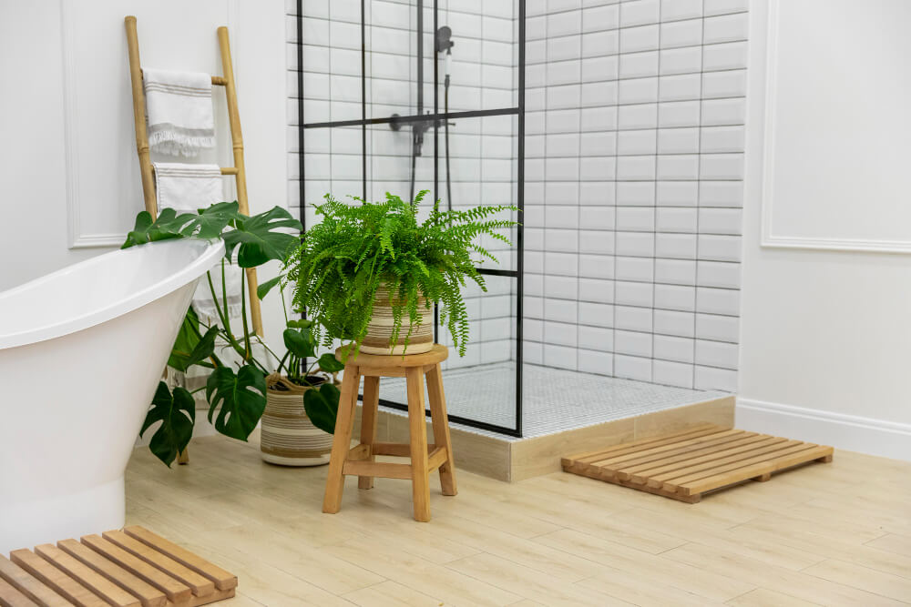 interior-design-bathroom-with-bathtub-shower middle bed