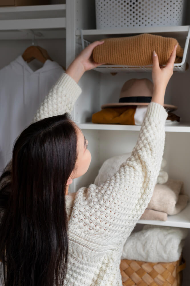 wardrobe-renovation-winter wardrobe organizing