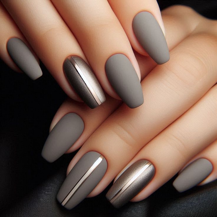 Fall Grey Nails with metallic effects Fall Grey Nails with metallic effects