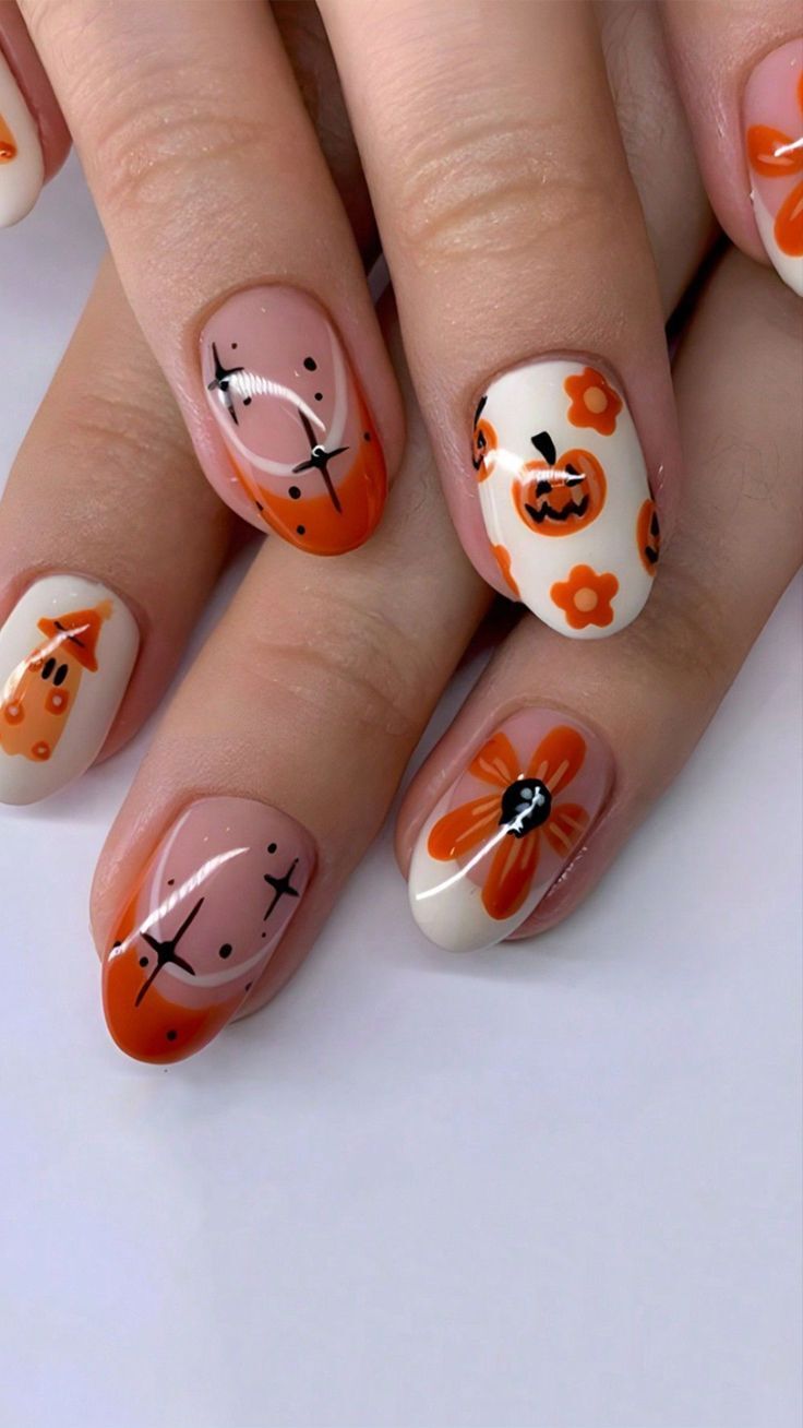 Pumpkins and Flowers Fall Nails halloween nails Pumpkins and Flowers Fall Nails halloween nails