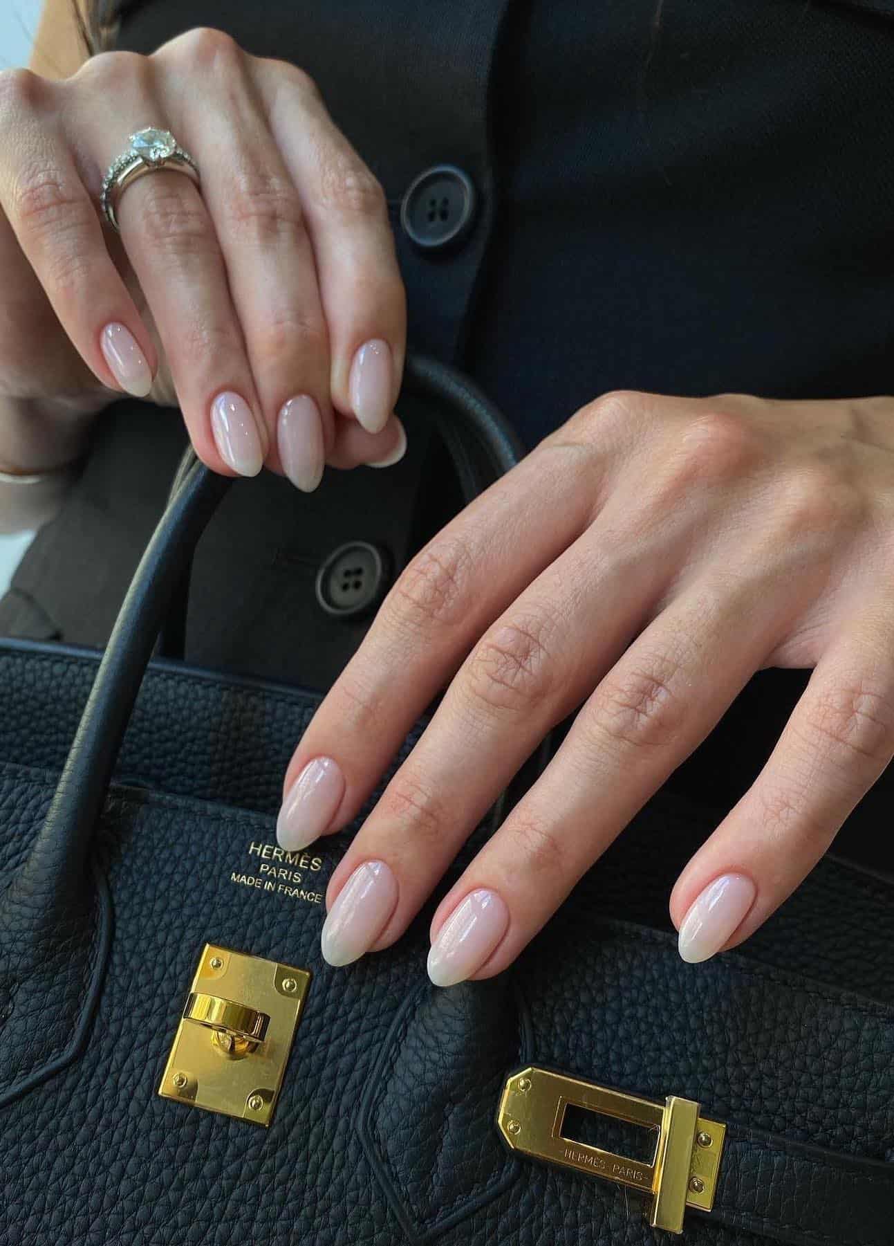 classic clean nail art design for fall